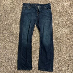 Levi’s 514 33x32 Straight Fit Cut Blue Jeans